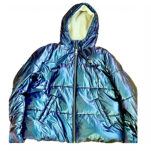 Levi’s Molly Sherpa Lined Puffer Jacket - Picture 7 of 13